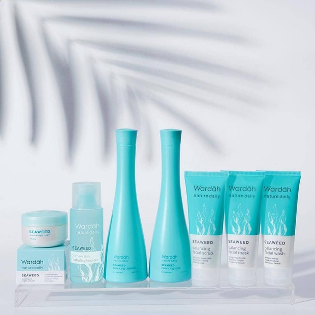 Facial wash Wardah/Instagram.com/wardahbeauty Facial wash Wardah