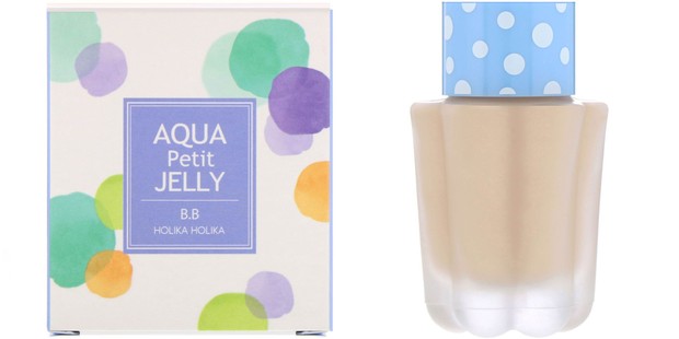 Diformulasikan dengan kombinasi mint dan marine jelly complex, BB cream bouncy ini terasa merevitalisasi kulit.