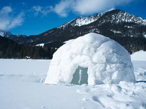 Orang Eskimo Tidak Menggigil Tinggal di Iglo, Ini Alasannya Orang Eskimo Tidak Menggigil Tinggal di Iglo, Ini Alasannya