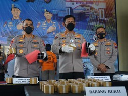 Ribuan Detonator Bom Ikan di Jatim Disembunyikan dalam Kardus Kerupuk