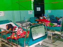 Pengungsi Longsor Nganjuk yang Keracunan Massal Alami Gejala Ini