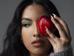 Kenalan dengan Mea Shahira, Perempuan di Industri Musik Masa Depan