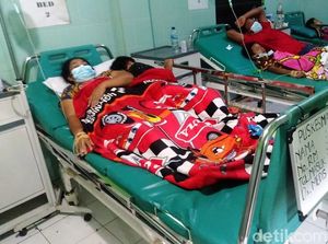 Pengungsi Longsor Nganjuk Keracunan Massal