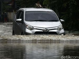 Perumahan Bumi Satria Kencana Bekasi Terendam Banjir