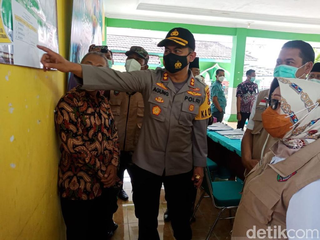 Kampung Tangguh Semeru Dioptimalkan agar Jombang Keluar dari Zona Merah Kampung Tangguh Semeru Dioptimalkan agar Jombang Keluar dari Zona Merah