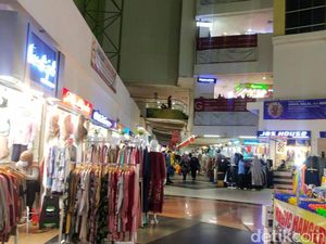 Sudah Ada Vaksin, Pedagang Berharap Dagangan Lebaran Laris Manis