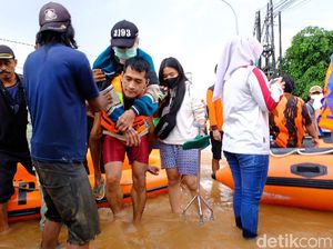 Banjir, Warga Perumahan Bumi Nasio Indah Dievakuasi