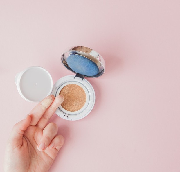 Dapatkan Natural Look Make Up Nissa Sabyan Hanya Dengan Item Make Up Ini/freepik.com