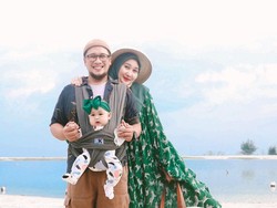 Dian Pelangi Panik Ngungsi karena Kebanjiran, Baju Suami Sampai Terbalik