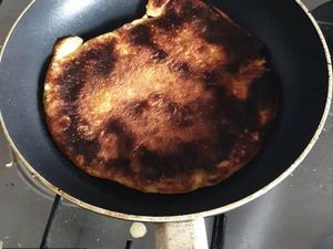 Duh! 10 Potret Pancake Gagal Ini Gosong hingga Tak Berbentuk Duh! 10 Potret Pancake Gagal Ini Gosong hingga Tak Berbentuk