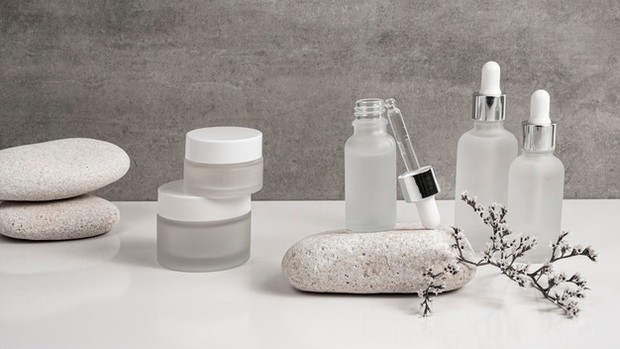 Foto: freepik.com produk clean beauty.