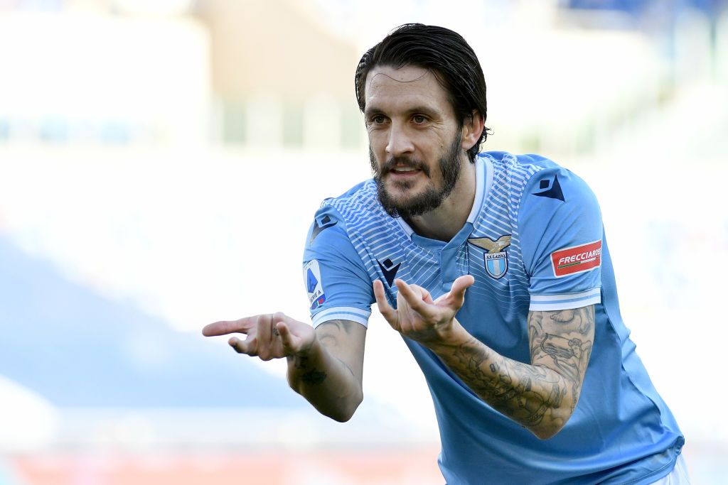 ROME, ITALY - FEBRUARY 20: Luis Alberto of SS Lazio celebrates the opening goal during the Serie A match between SS Lazio  and UC Sampdoria at Stadio Olimpico on February 20, 2021 in Rome, Italy. Sporting stadiums around Italy remain under strict restrictions due to the Coronavirus Pandemic as Government social distancing laws prohibit fans inside venues resulting in games being played behind closed doors. (Photo by Marco Rosi - SS Lazio/Getty Images)