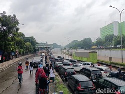 Tol JORR TB Simatupang Banjir, Pengendara Diimbau Cari Jalur Alternatif