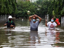 Lagi Musim Banjir, Haruskah Asuransi buat Selamatkan Harta Benda?