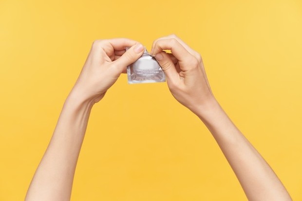 Banyak orang masih tidak memahami jika penyakit menular seksual tidak selalu disebabkan oleh perilaku-perilaku tidak bermoral.