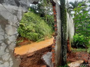 Banjir di Puri Gading Bekasi Imbas Tanggul Jebol, Begini Kesaksian Warga