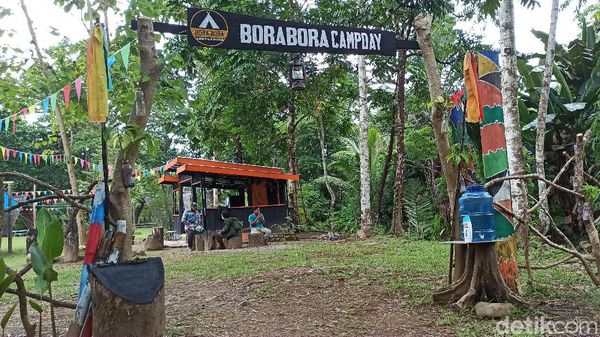 Foto: Bora Bora Camp Day, Tempat Kemping Asyik di Sulawesi Selatan