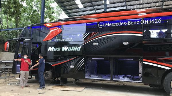 Ini Bus Pariwisata Mewah Mas Wahid yang Dibangun dari Armada Bekas