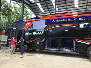 Ini Bus Pariwisata Mewah Mas Wahid yang Dibangun dari Armada Bekas