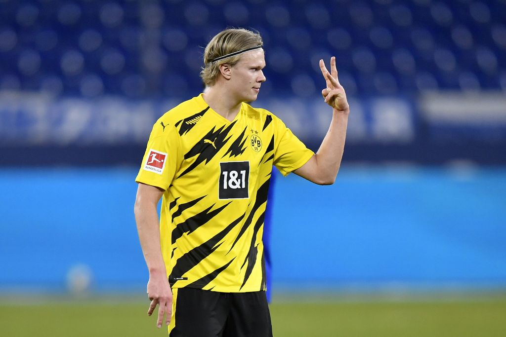 Dortmund's Erling Haaland gestures during the German Bundesliga soccer match between FC Schalke 04 and Borussia Dortmund in Gelsenkirchen, Germany, Saturday, Feb. 20, 2021. (AP Photo/Martin Meissner, Pool)
