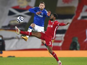 Wijnaldum: Liverpool Tak Boleh Meratapi Terus Badai Cedera Wijnaldum: Liverpool Tak Boleh Meratapi Terus Badai Cedera