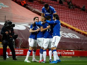 Everton Unggul 1-0 dari Liverpool di Babak Pertama Everton Unggul 1-0 dari Liverpool di Babak Pertama