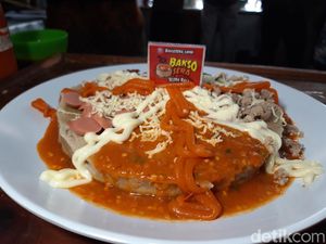 Uniknya Bakso Pizza Pedas di Boyolali