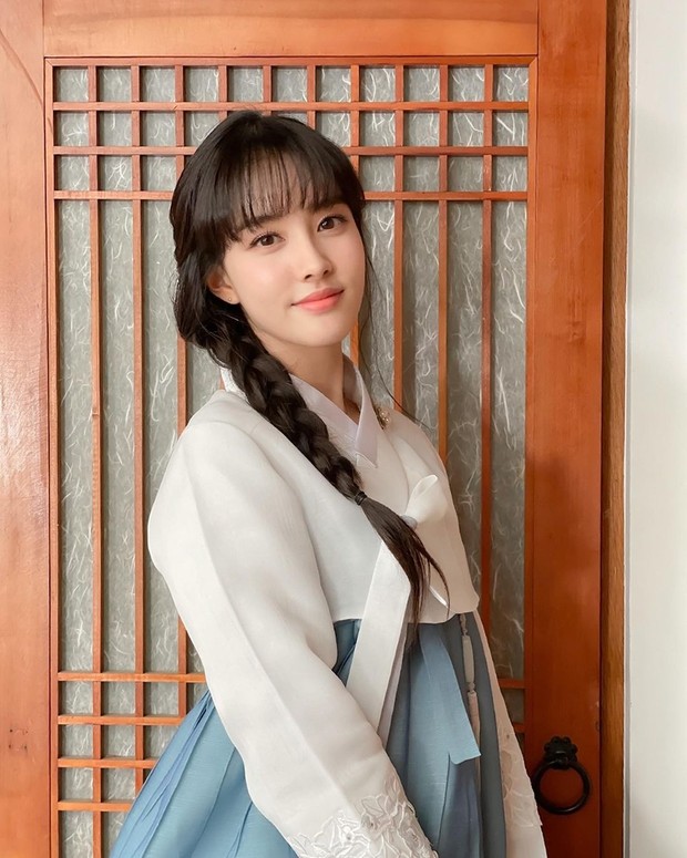 Yoon StayC/instagram.com/stayc_highup Yoon StayC