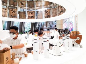 % Arabica, Kopi Viral dari Kyoto Jepang yang Goda Penggemar Kopi % Arabica, Kopi Viral dari Kyoto Jepang yang Goda Penggemar Kopi