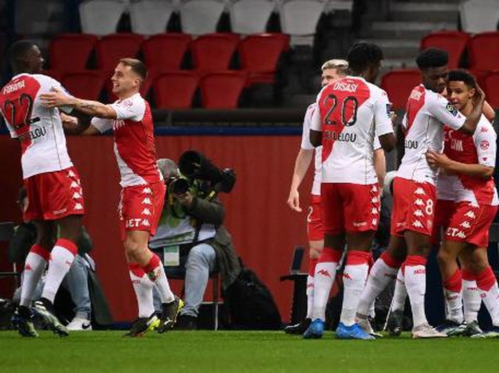 PSG Vs Monaco: Mbappe Tak Berkutik, Les Parisiens Tumbang 0-2 PSG Vs Monaco: Mbappe Tak Berkutik, Les Parisiens Tumbang 0-2