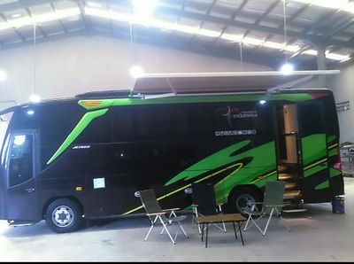 Sultan! Bus Mewah Ini Jadi Rumah Berjalan