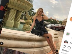 Model Playboy Ini Banting Setir Jadi Tenaga Medis karena COVID-19