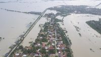 Foto Udara Banjir di Kabupaten Bekasi Imbas Tanggul Citarum Jebol