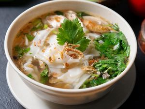 Resep Kwetiau Kuah Udang yang Segar Gurih