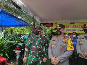 Pangdam Jaya: Tanggul Citarum Jebol Akan Ditutup Sementara Pakai Bambu-Batu