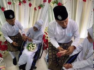 Berawal dari PUBG & Sempat Ragu, Kisah Cinta Gadis Lumpuh Ini Berakhir Manis