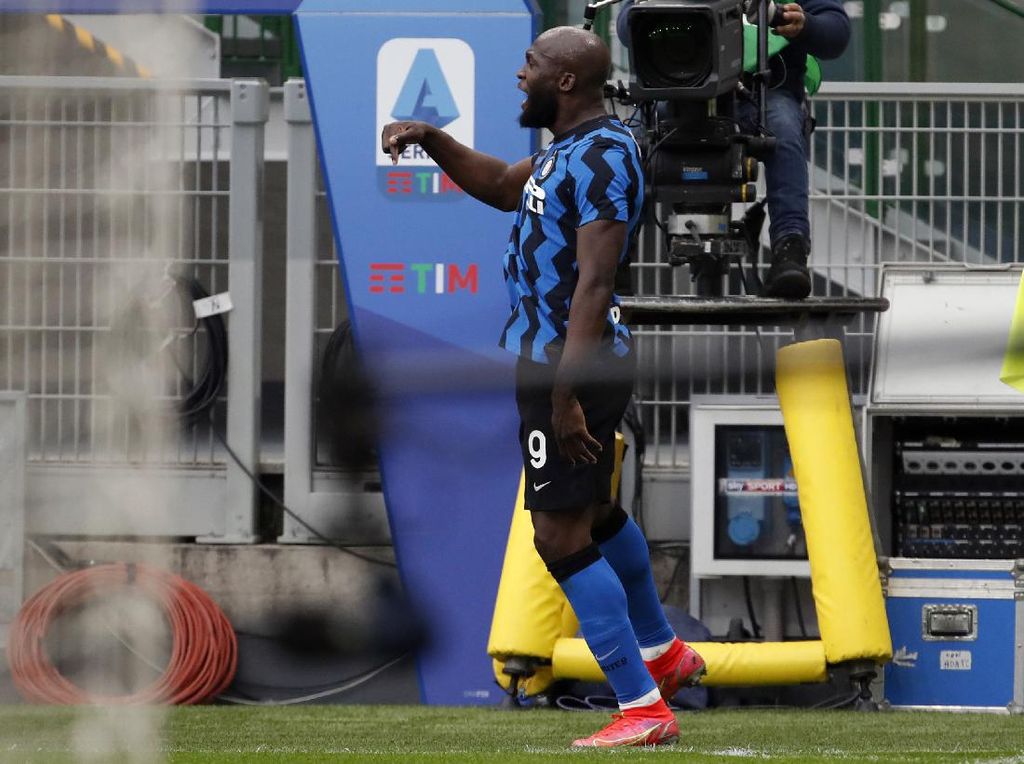 Lukaku Teriak Gini Usai Cetak Gol, Ledek Ibrahimovic? Lukaku Teriak Gini Usai Cetak Gol, Ledek Ibrahimovic?