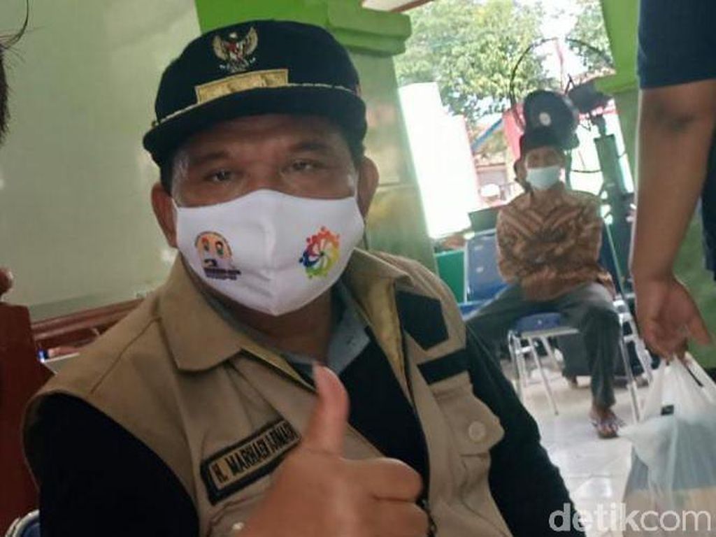 Wabup Nganjuk dan Istri yang Positif COVID-19 Dirujuk ke RSU Soetomo Surabaya Wabup Nganjuk dan Istri yang Positif COVID-19 Dirujuk ke RSU Soetomo Surabaya