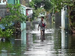 10 Kelurahan di Kudus Ini Sudah Tergenang Banjir Selama 3 Pekan