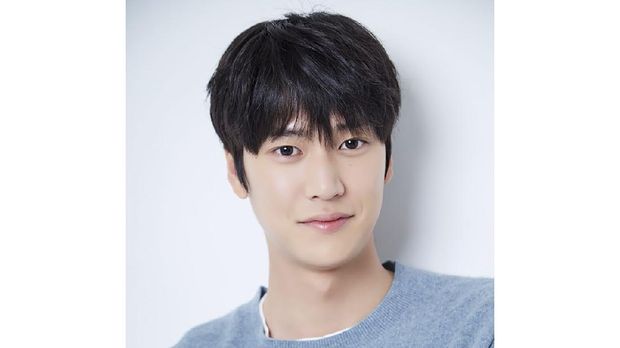 Aktor Korea Na In-woodok. Cube Entertainment