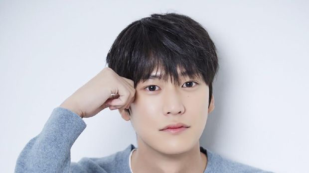 Aktor Korea Na In-woodok. Cube Entertainment