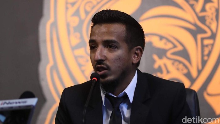 Manajer Borneo FC, Farid Abubakar, di Stadion Segiri, Samarinda.
