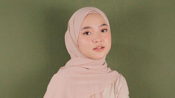 8 Gaya Nissa Sabyan Manggung di Hajatan Kampung, Disebut Netizen Sepi Job