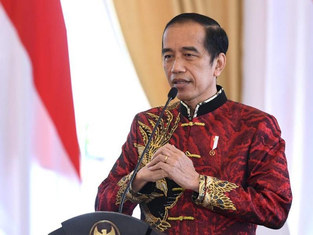 Jokowi Pakai Batik Sawunggaling di Imlek 2021, Anne Avantie Ungkap Maknanya