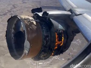 Penampakan Mesin Boeing 777 yang Terbakar di Udara