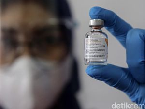 Pekerja Hotel-Hiburan Masih Tunggu Kepastian Vaksinasi Corona