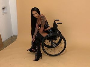Potret Influencer Disabilitas, Menginspirasi Walaupun Berada di Kursi Roda 
