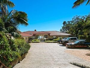 Menengok Rumah Rp 1,2 Triliun Koleksi Baru Pendiri WhatsApp