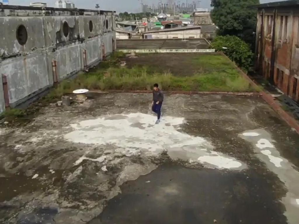 Parkour di Layang Kemayoran Berujung Kena Tegur Parkour di Layang Kemayoran Berujung Kena Tegur