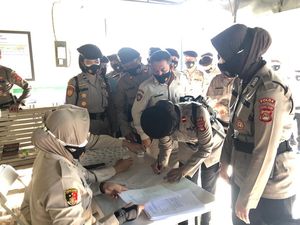 Polda Sumsel Gelar Tes Urine Dadakan, 1 Personel Diduga Positif Narkoba